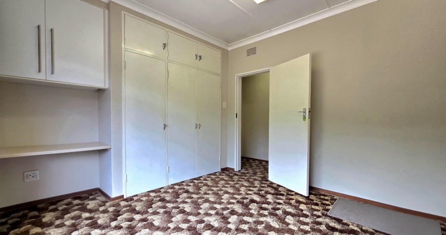 3 Bedroom Property for Sale in Nimrod Park Gauteng