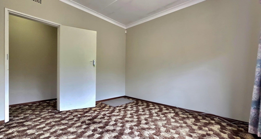 3 Bedroom Property for Sale in Nimrod Park Gauteng