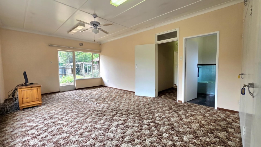 3 Bedroom Property for Sale in Nimrod Park Gauteng