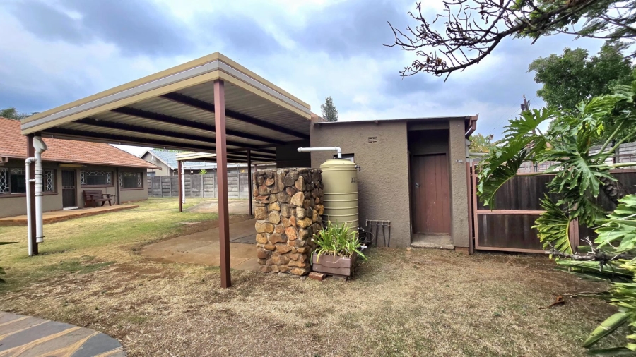 3 Bedroom Property for Sale in Nimrod Park Gauteng
