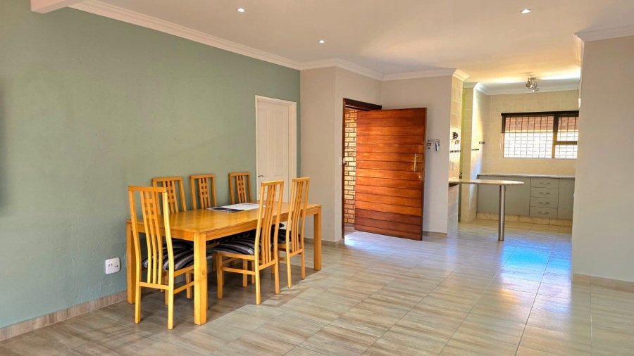 3 Bedroom Property for Sale in New Redruth Gauteng