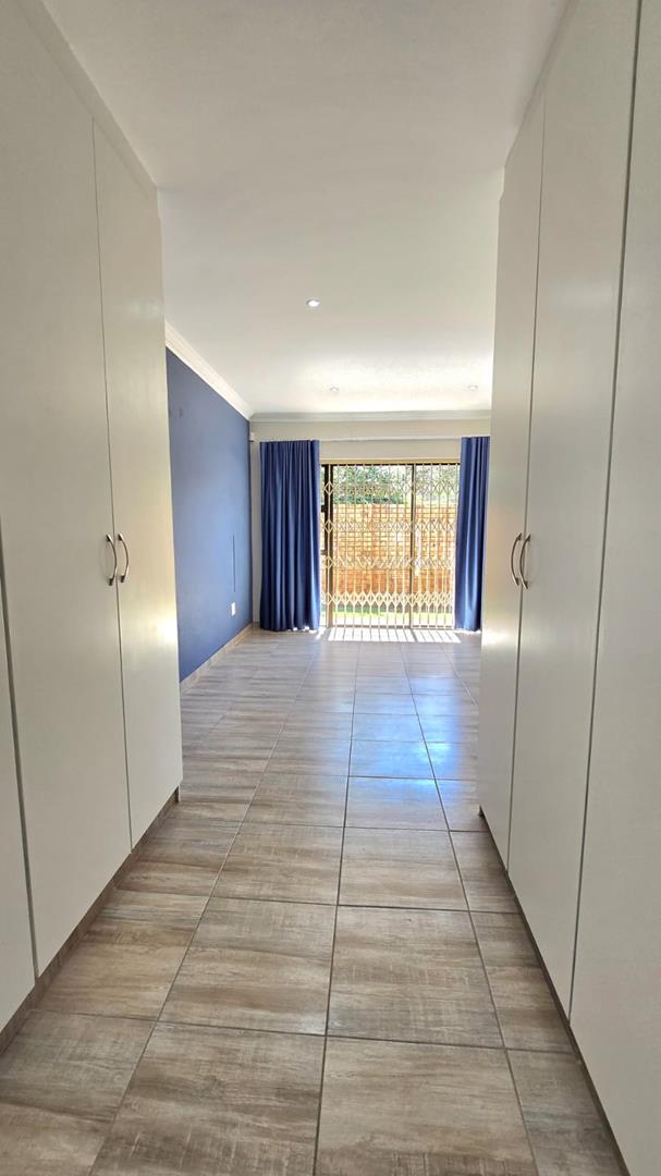 3 Bedroom Property for Sale in New Redruth Gauteng
