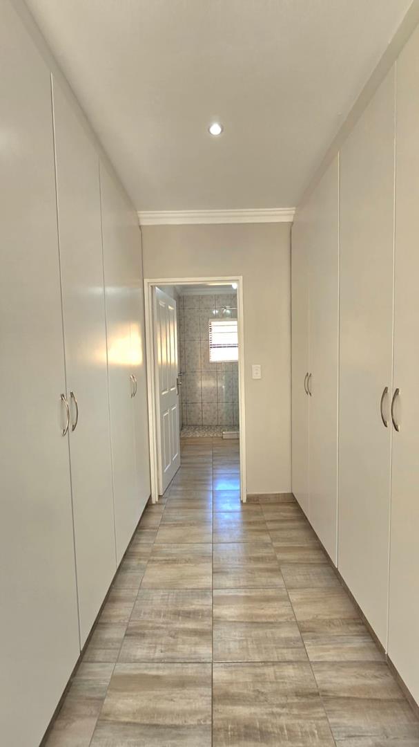 3 Bedroom Property for Sale in New Redruth Gauteng