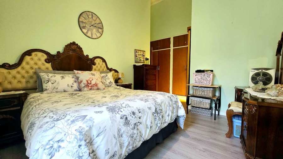 4 Bedroom Property for Sale in Monument Park Gauteng