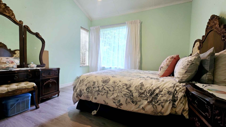 4 Bedroom Property for Sale in Monument Park Gauteng
