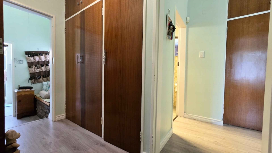 4 Bedroom Property for Sale in Monument Park Gauteng