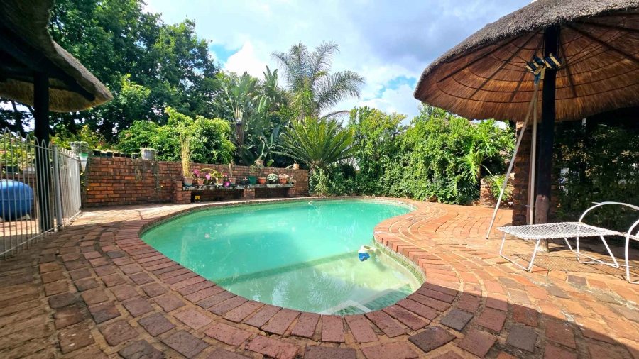 4 Bedroom Property for Sale in Monument Park Gauteng