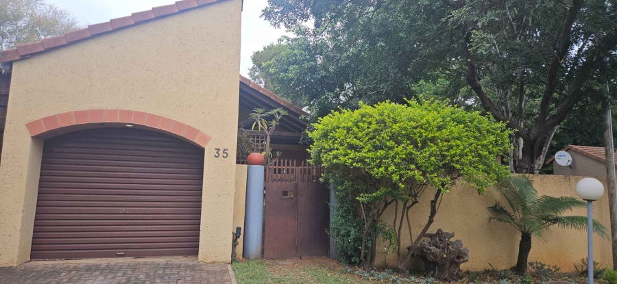 2 Bedroom Property for Sale in Wapadrand Gauteng