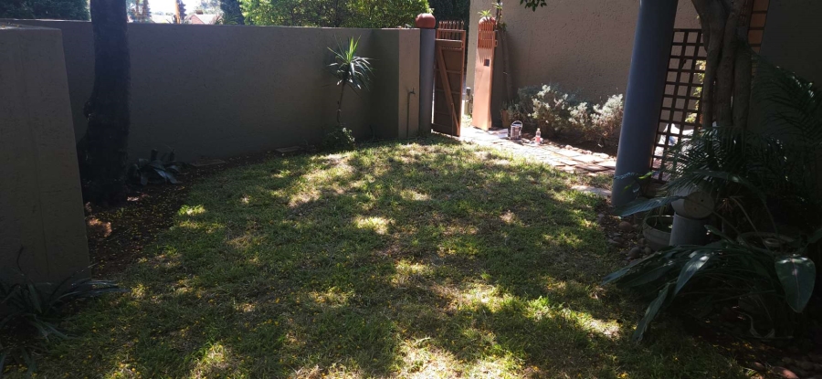 2 Bedroom Property for Sale in Wapadrand Gauteng