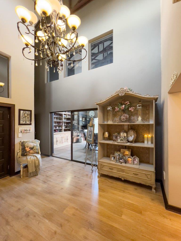 4 Bedroom Property for Sale in Midfield Estate Gauteng