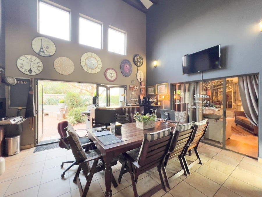 4 Bedroom Property for Sale in Midfield Estate Gauteng