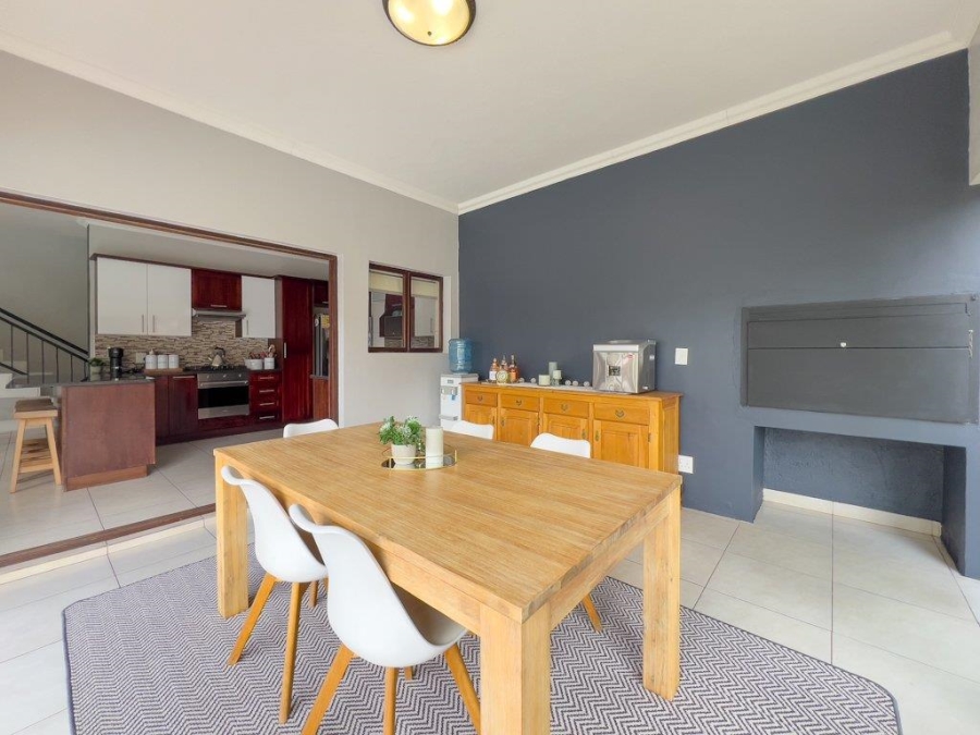 3 Bedroom Property for Sale in Midfield Estate Gauteng