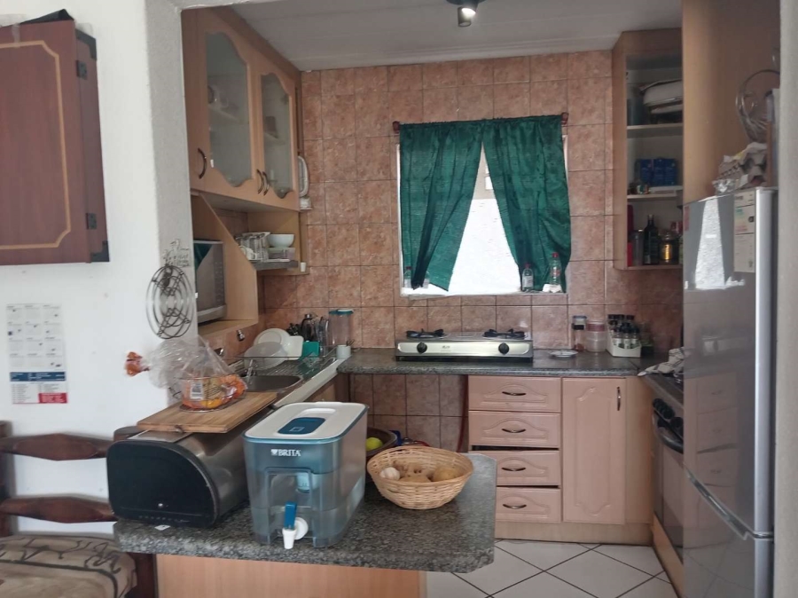 3 Bedroom Property for Sale in Dowerglen Gauteng