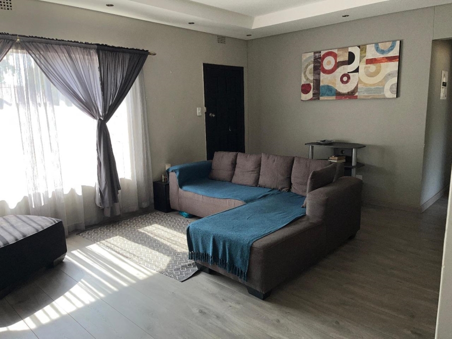 To Let 4 Bedroom Property for Rent in Mayberry Park Gauteng