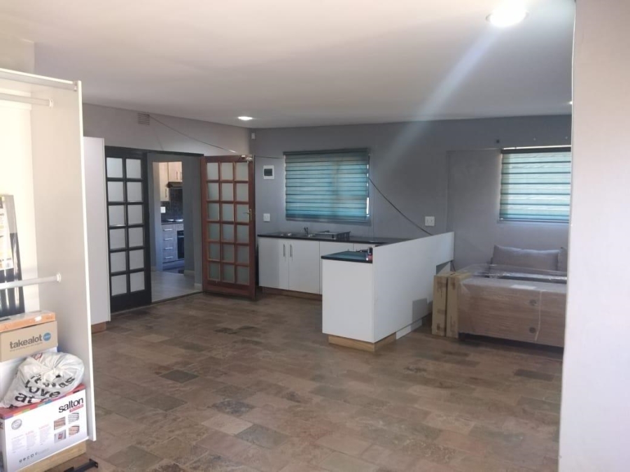 To Let 4 Bedroom Property for Rent in Mayberry Park Gauteng