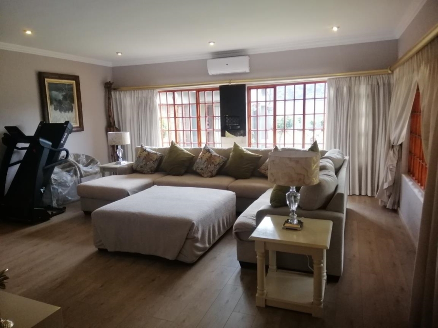 4 Bedroom Property for Sale in Lambton Gauteng