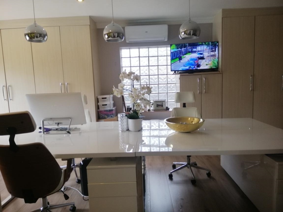 4 Bedroom Property for Sale in Lambton Gauteng