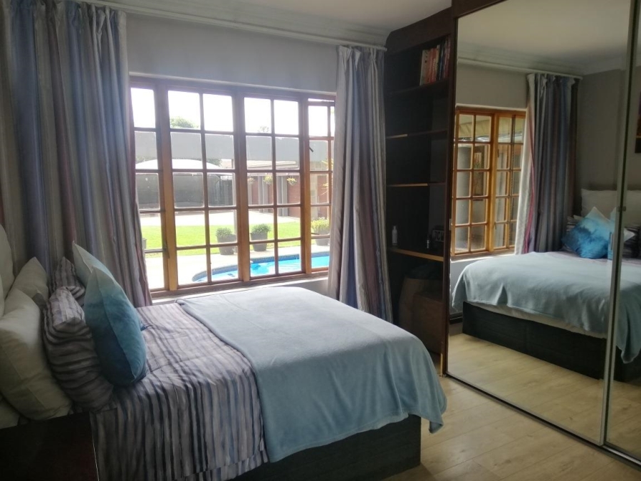 4 Bedroom Property for Sale in Lambton Gauteng