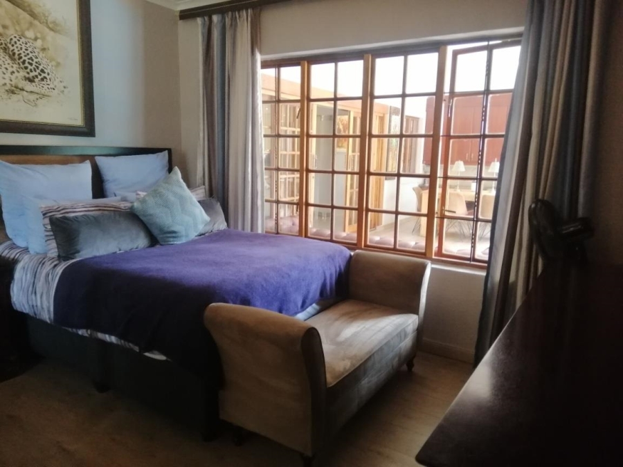 4 Bedroom Property for Sale in Lambton Gauteng