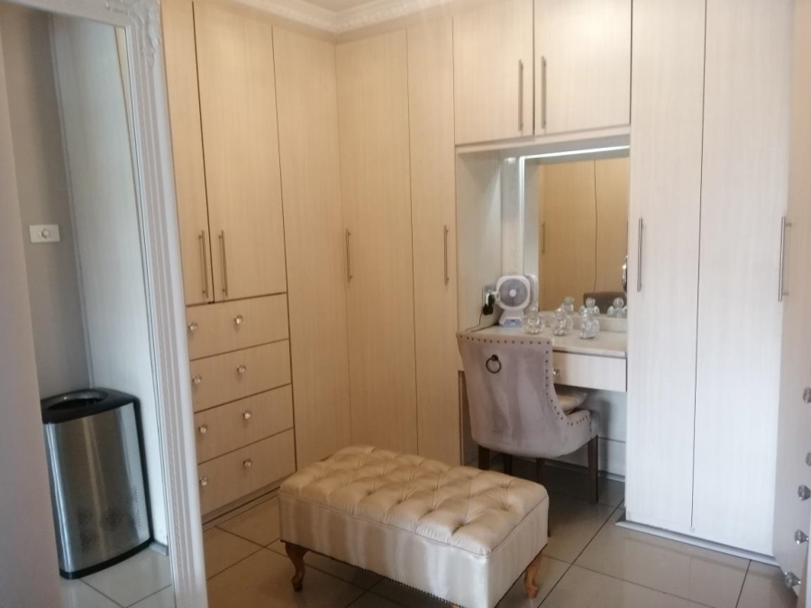 4 Bedroom Property for Sale in Lambton Gauteng