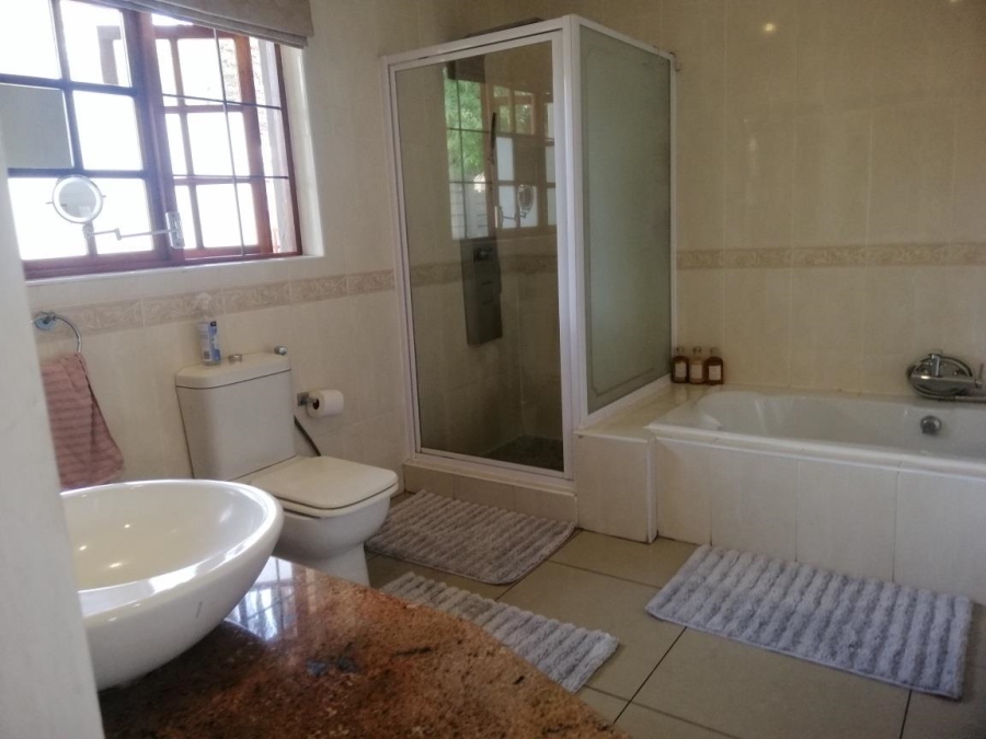 4 Bedroom Property for Sale in Lambton Gauteng