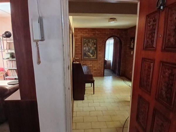 8 Bedroom Property for Sale in Parkhill Gardens Gauteng