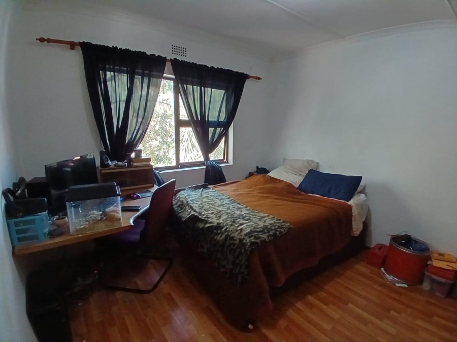 8 Bedroom Property for Sale in Parkhill Gardens Gauteng