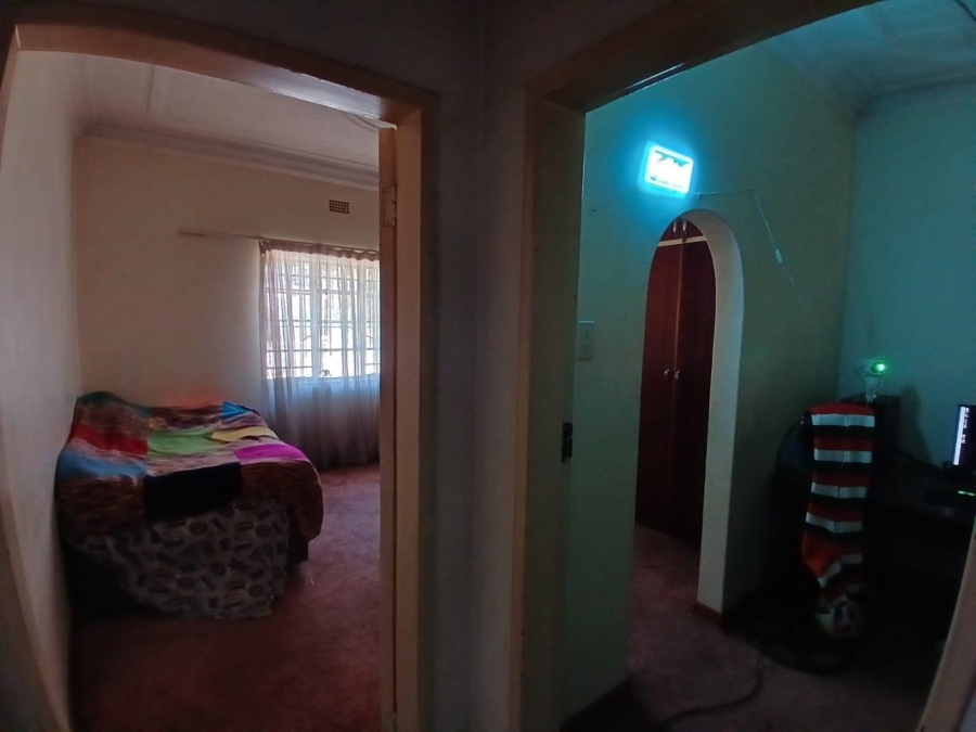 8 Bedroom Property for Sale in Parkhill Gardens Gauteng