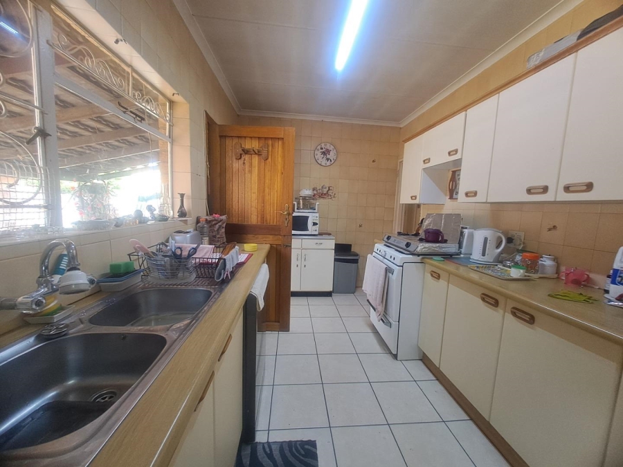 4 Bedroom Property for Sale in Elspark Gauteng