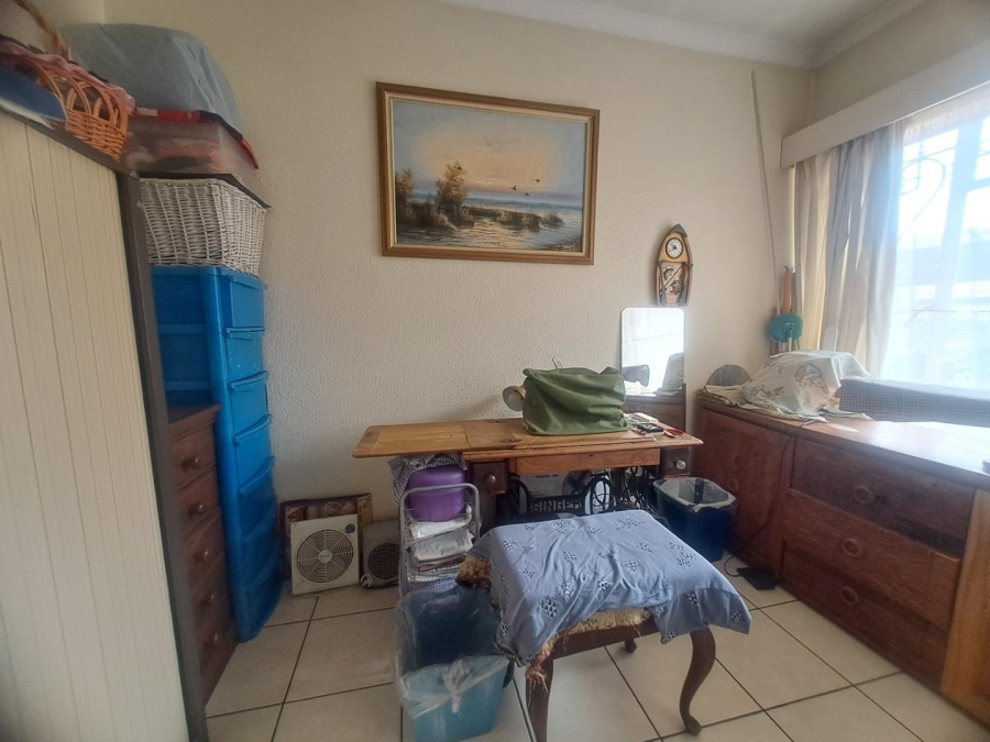 4 Bedroom Property for Sale in Elspark Gauteng