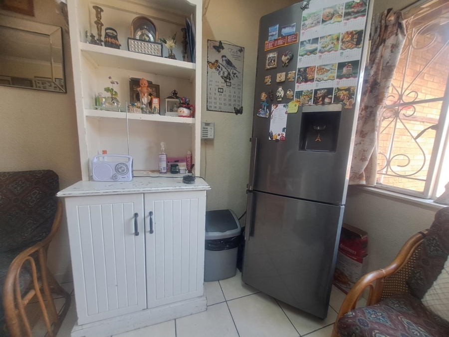 4 Bedroom Property for Sale in Elspark Gauteng