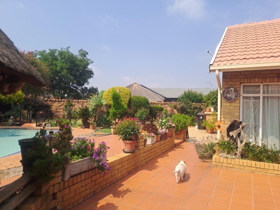 4 Bedroom Property for Sale in Elspark Gauteng