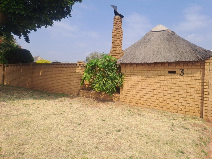 4 Bedroom Property for Sale in Elspark Gauteng