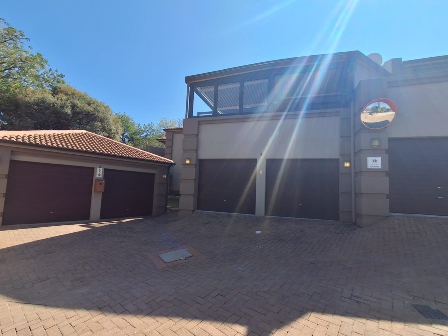 3 Bedroom Property for Sale in Bassonia Gauteng