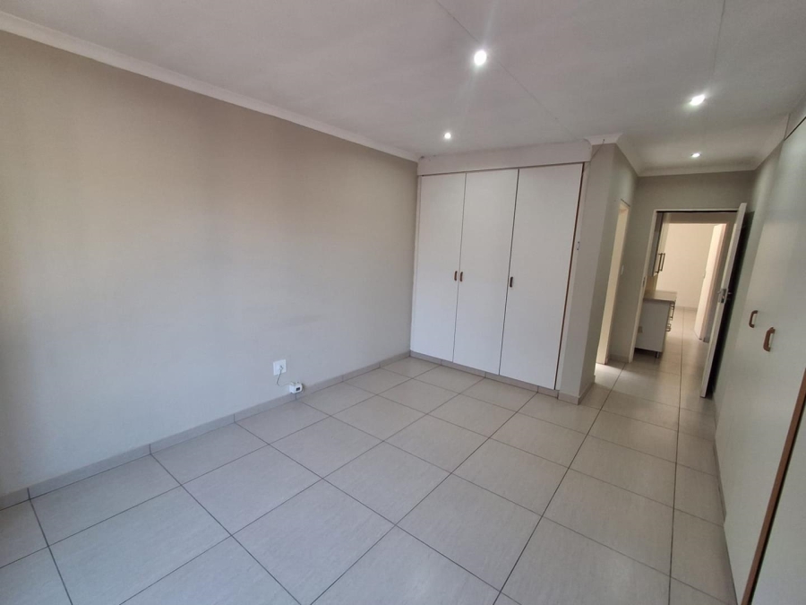 3 Bedroom Property for Sale in Bassonia Gauteng