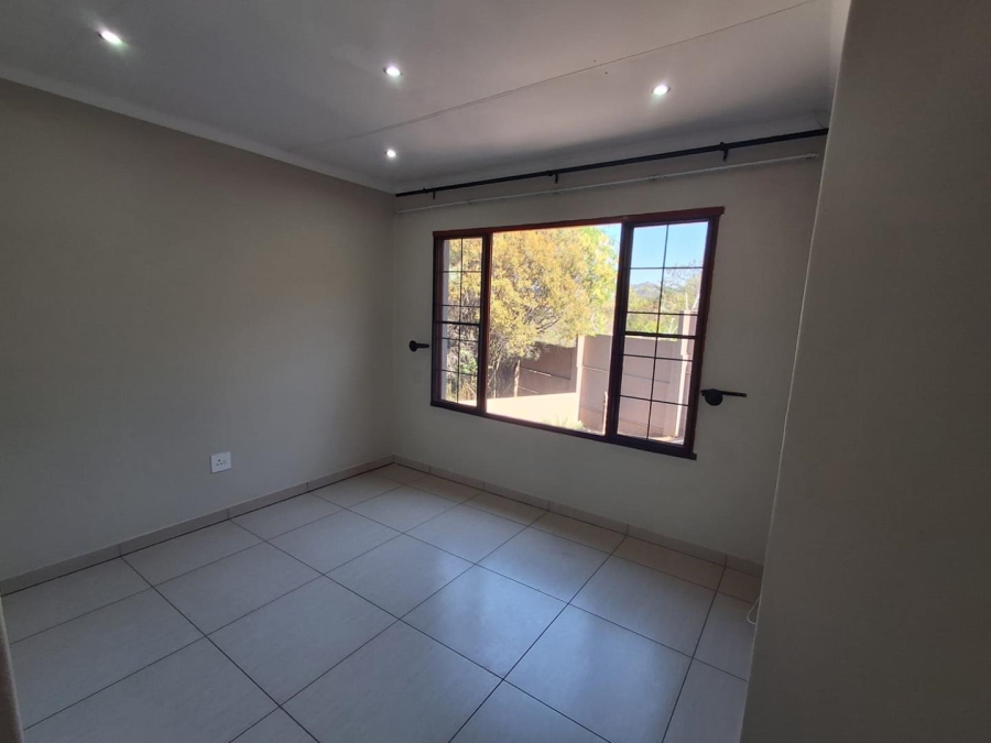 3 Bedroom Property for Sale in Bassonia Gauteng