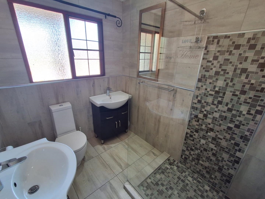 3 Bedroom Property for Sale in Bassonia Gauteng
