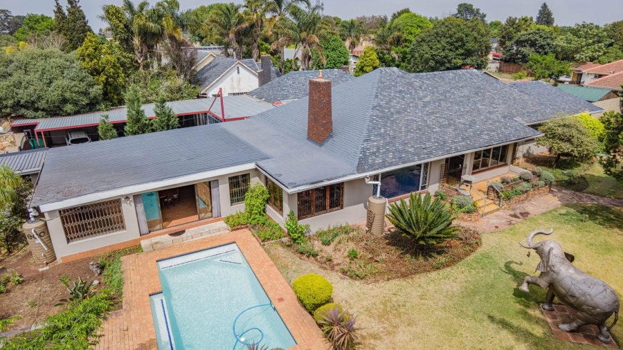 4 Bedroom Property for Sale in Florida Park Gauteng