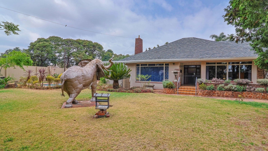 4 Bedroom Property for Sale in Florida Park Gauteng