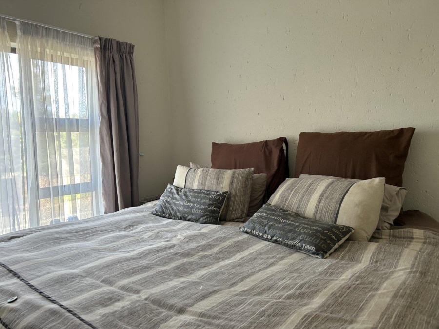 2 Bedroom Property for Sale in Goedeburg Gauteng