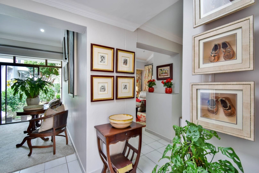 4 Bedroom Property for Sale in Faerie Glen Gauteng