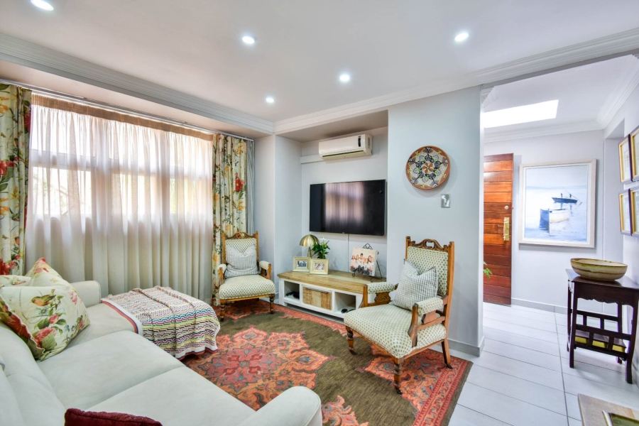 4 Bedroom Property for Sale in Faerie Glen Gauteng