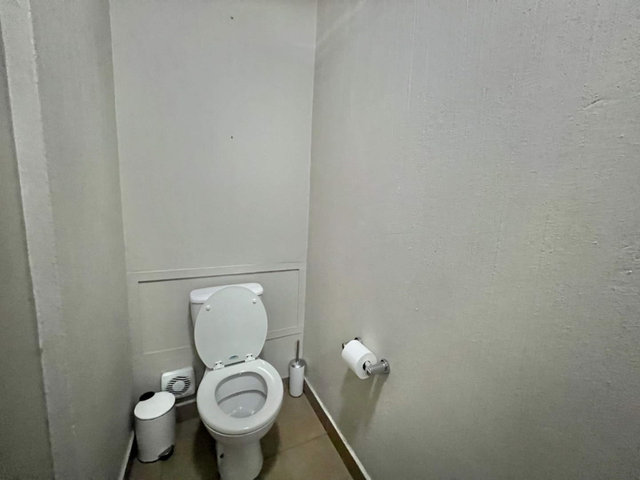 To Let 2 Bedroom Property for Rent in Beverley A H Gauteng