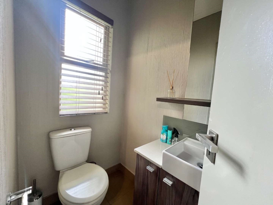 To Let 2 Bedroom Property for Rent in Beverley A H Gauteng