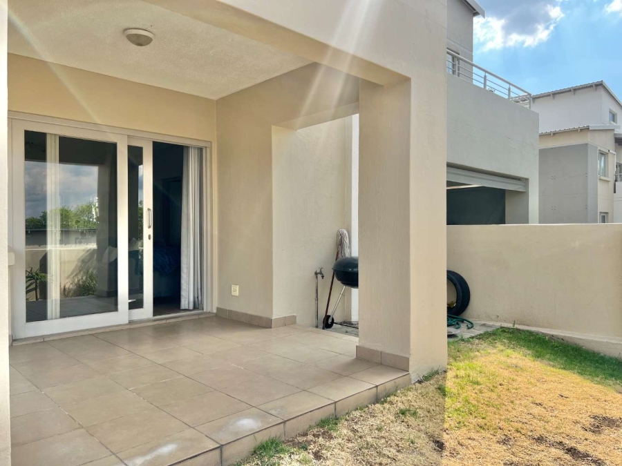 To Let 2 Bedroom Property for Rent in Beverley A H Gauteng