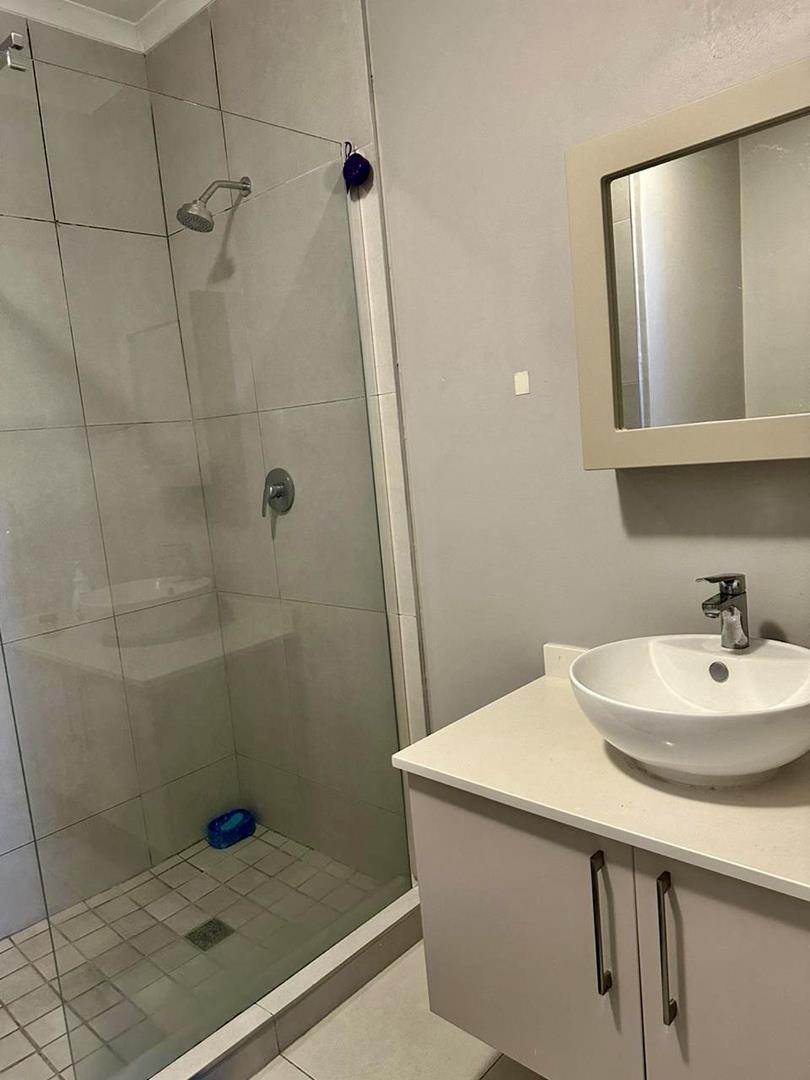 2 Bedroom Property for Sale in Carlswald Gauteng