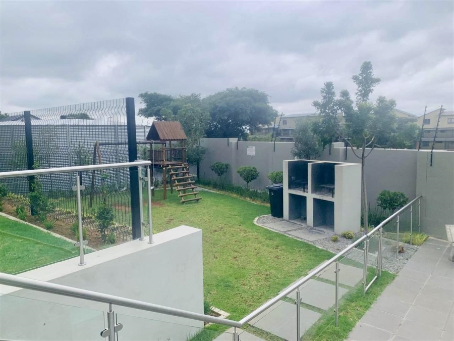 2 Bedroom Property for Sale in Carlswald Gauteng