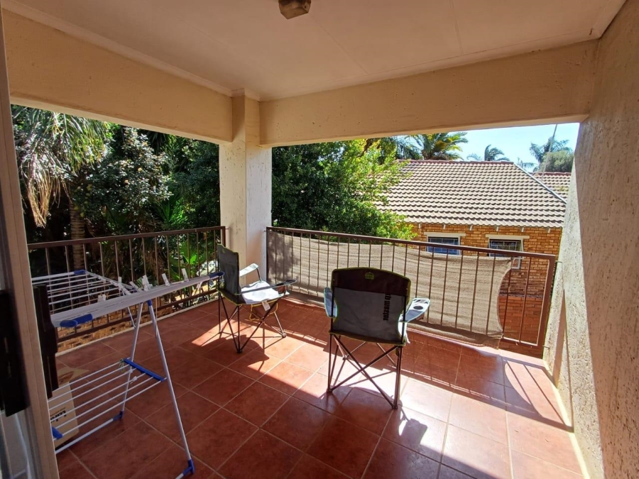 To Let 2 Bedroom Property for Rent in Wilgeheuwel Gauteng