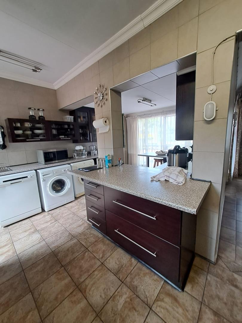 4 Bedroom Property for Sale in Wingate Park Gauteng