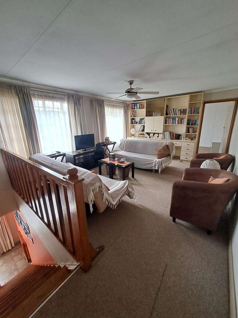 4 Bedroom Property for Sale in Wingate Park Gauteng